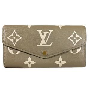 LOUIS VUITTON Cream Monogram Wallet